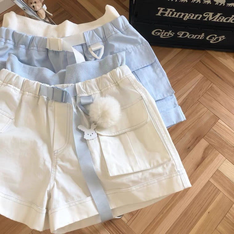 Cute rabbit ornament shorts white / blue