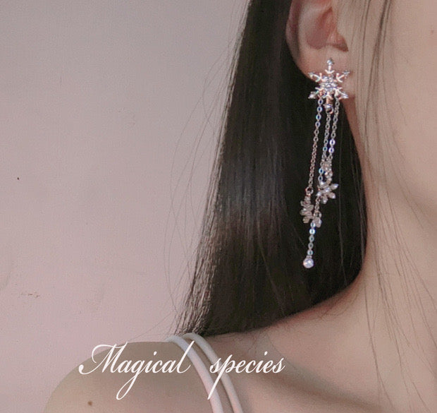 Magical species snow earrings/ear clips