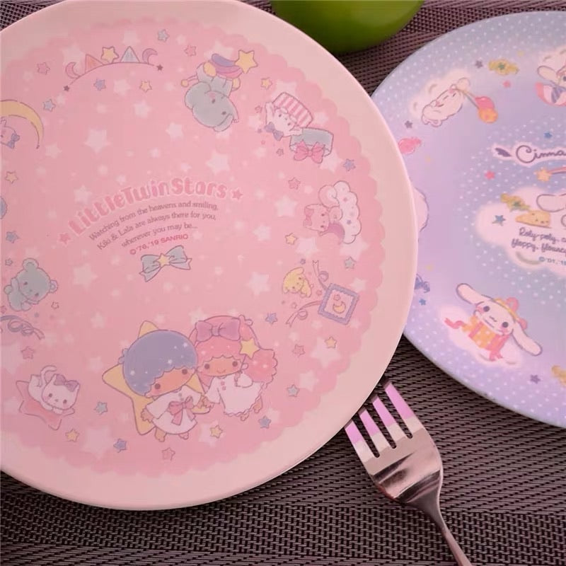 Sanrio Cinnamorolls plates /little twin star plates - EverythingCuteClub