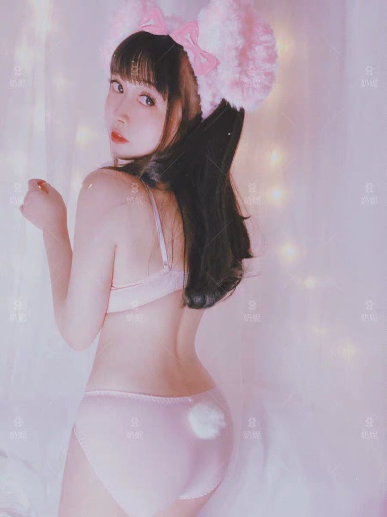 Pink rabbit fluffy bra set with panties